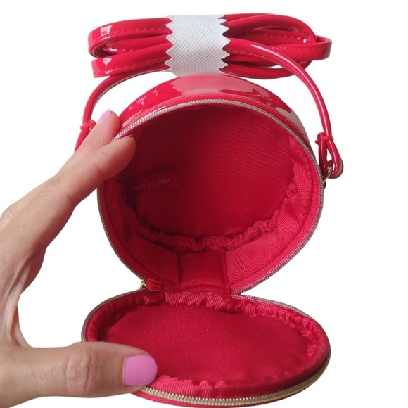 New Marc by Marc Jacob’s Mini Cross Body Handbag - Picture 4 of 8